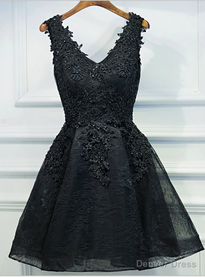 V Neck Beaded Elegance Appliqued Black Lace Homecoming Dresses
