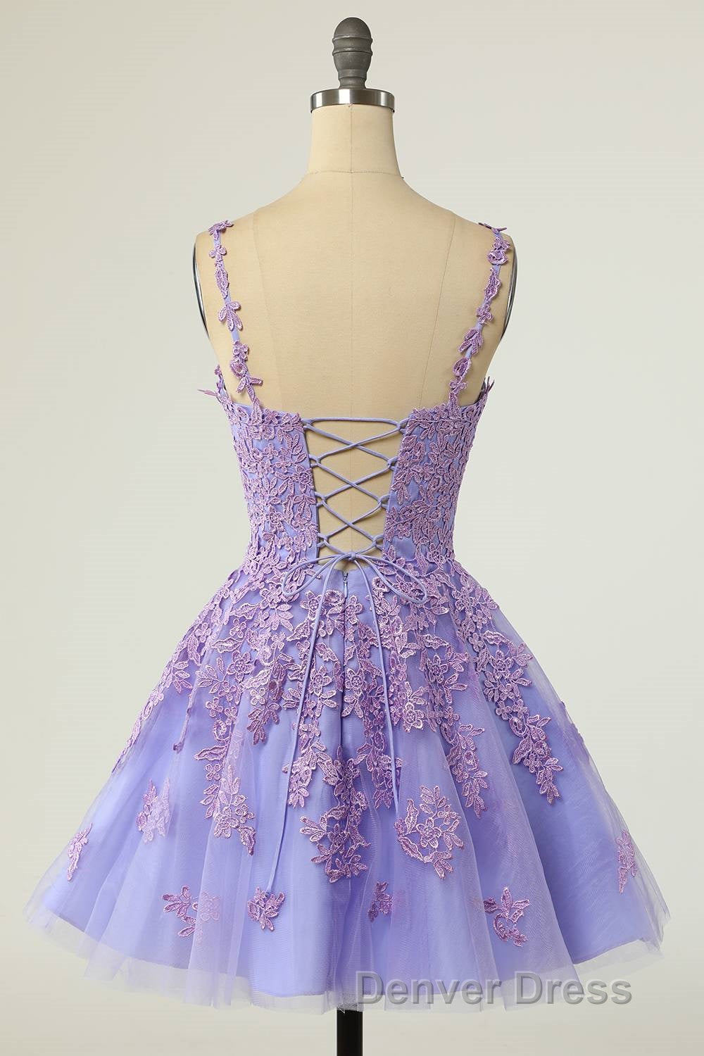 V Neck Lilace Tulle A Line Short Prom Dresses with Appliques Secondary image