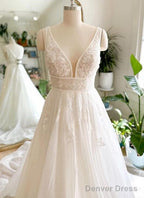 V Neck Sparkly Tulle Wedding Dresses With Appliques