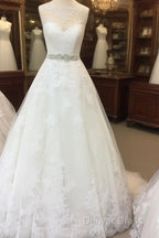 Vintage A Line Cap Sleeves Crystal Beaded Sashes Wedding Lace Dresses