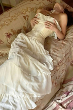 Vintage A Line Strapless White Chiffon Long Prom Dresses