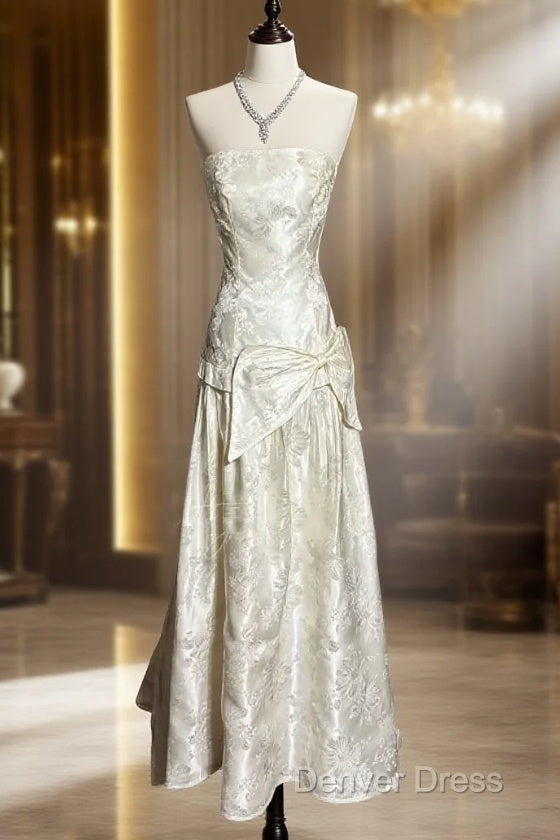Vintage A Line Strapless White Lace Prom Gowns Fairy Prom Dresses Main image