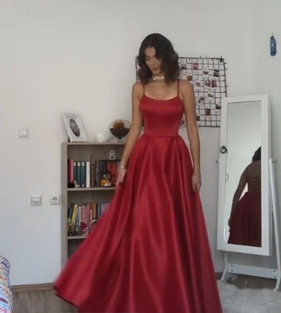 Vintage A Line Straps Floor Length Red Prom Dresses Secondary image