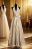 Vintage A Line V Neckline Champagne Lace Prom Gowns Fairy Prom Dresses