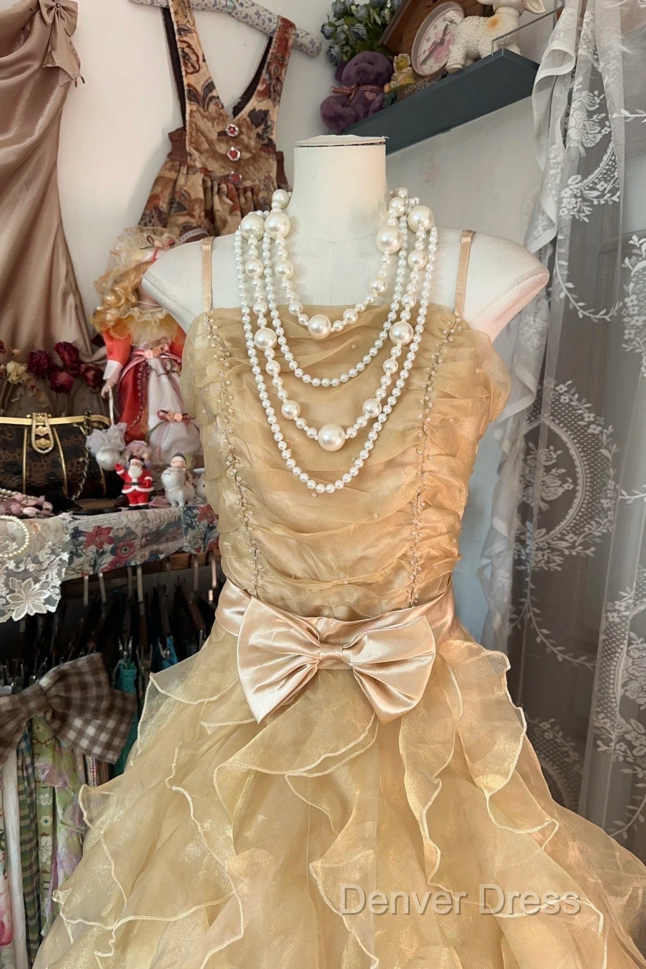 Vintage Ball Gown Spaghetti Straps Sleeveless Long Gold Evening Dresses Prom Dresses Secondary image