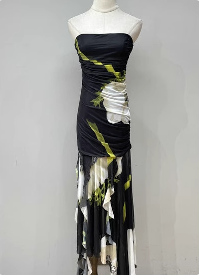 Vintage Black Base Floral Print Irregular Strapless Chiffon Long Prom Dresses Evening Dresses Main image