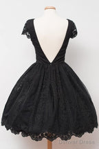 Vintage Black Lace Homecoming Dress Bateau Knee-Length Flower