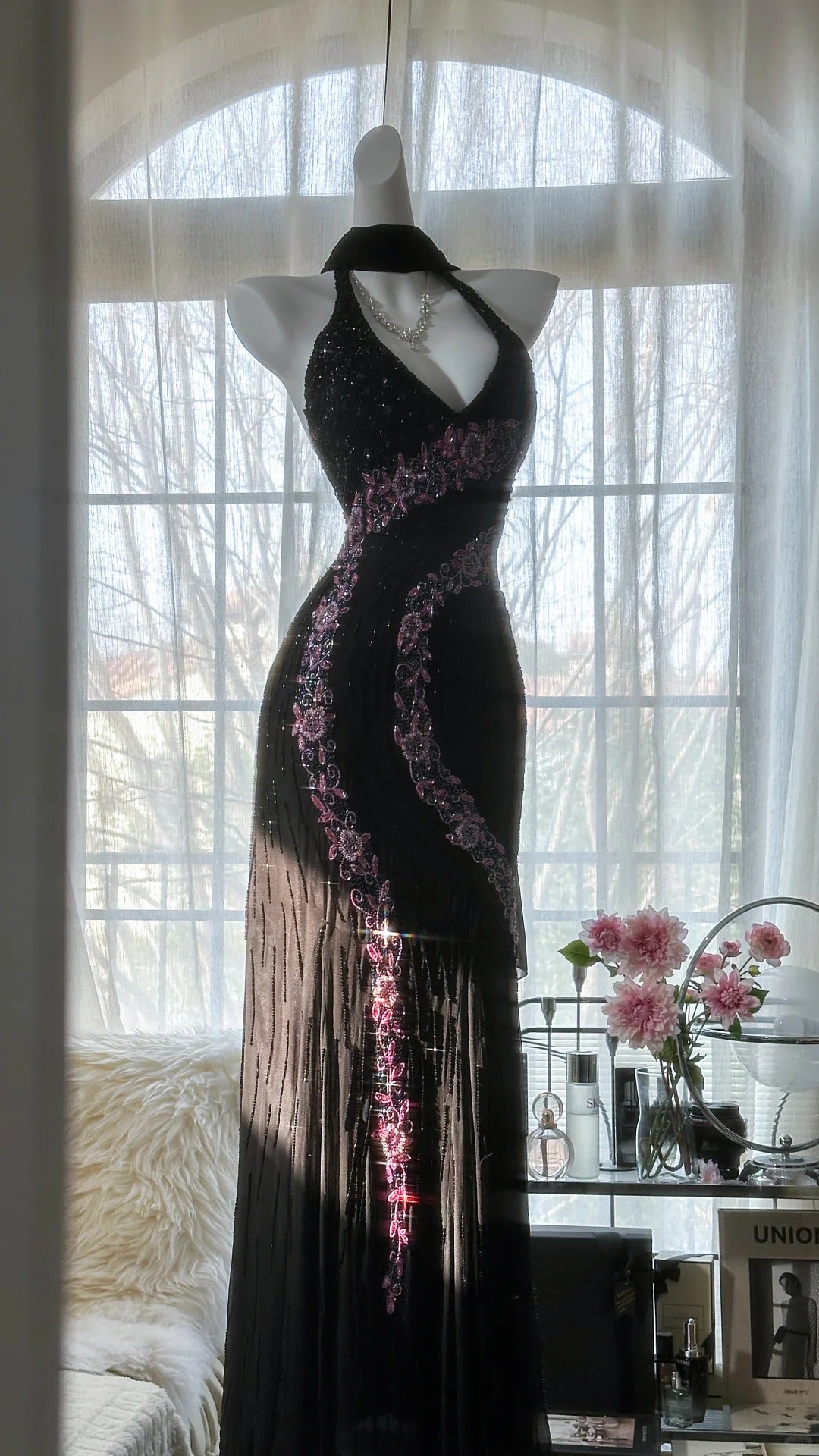 Vintage Black Pink Diamond Halter Neck Chiffon Mermaid Evening Gown Prom Dresses