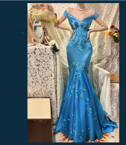 Vintage Blue Satin Beaded Embroidery V-Neck Mermaid Prom Dress Main image
