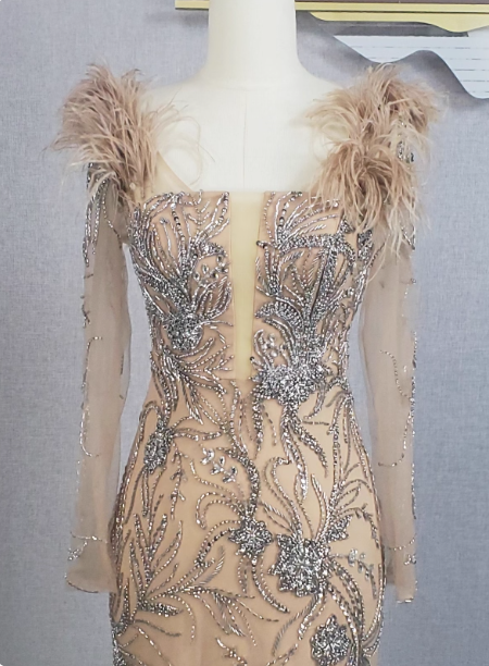 Vintage Champagne Mermaid Long Sleeve Square Neck Feather Beaded Tulle Long Prom Dresses Evening Dresses Secondary image