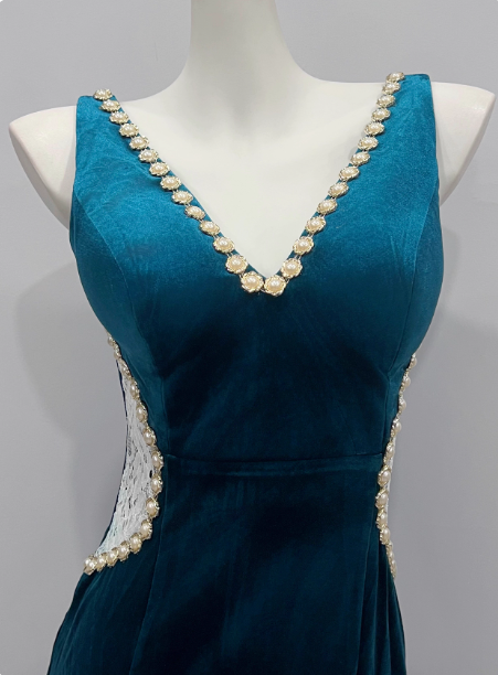 Vintage Deep Peacock Blue Mermaid V-Neck Pearl Slit Velvet Long Prom Dresses Evening Dresses