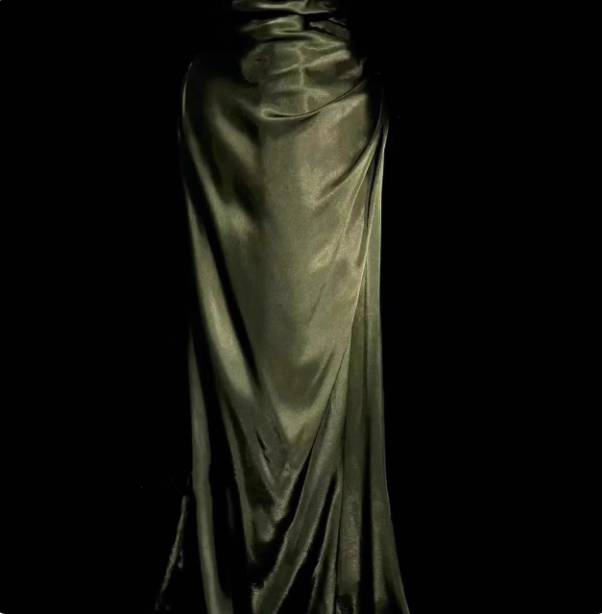 Vintage Emerald Green V-Neck Ruffled Satin Long Prom Dresses Evening Dresses