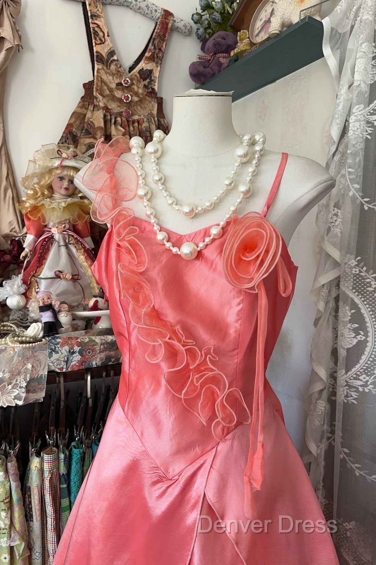 Vintage Fashion A Line Spaghetti Straps Pink Floor Length Prom Dress Secondary image