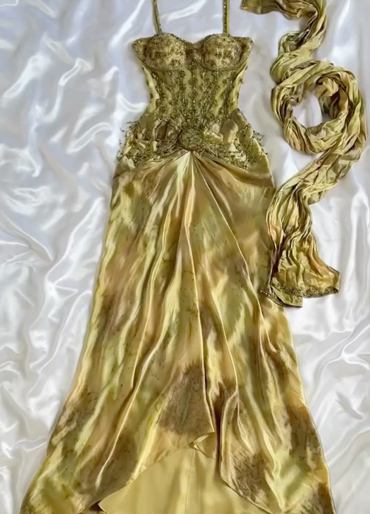 Vintage Gold Spaghetti Strap Silk Sheath Prom Dresses Beaded Prom Gown With Scarf Main image