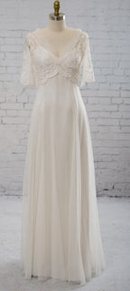 Vintage Half Sleeve V-Neck Elegant See Through Wedding Party Dresses