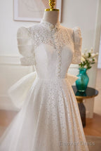 Vintage High Collar White Lace Wedding Dresses With Keyhole Back
