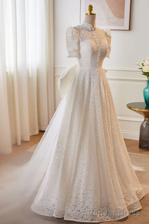 Vintage High Collar White Lace Wedding Dress With Keyhole Back