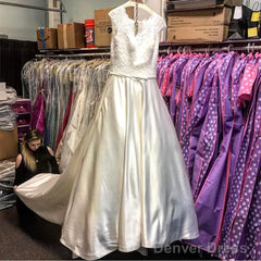 Vintage Lace Cap Sleeves Satin Wedding Dresses Ball Gowns