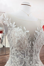 Vintage Long A-line Jewel Tulle Ruffles Wedding Dresses with Lace Appliques