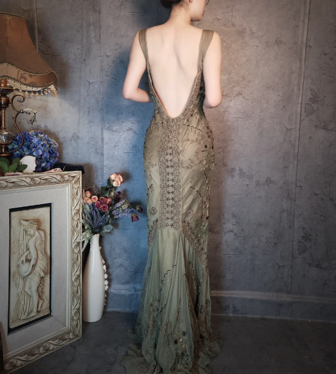 Vintage Luxury Green Mermaid Deep V-Neck Beaded Embroidered Chiffon Long Prom Dresses Evening Dresses