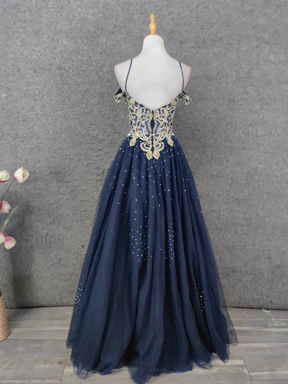 Vintage Navy Blue Off-Shoulder Gold Embroidered Rhinestone Tulle Long Prom Dresses Evening Dresses