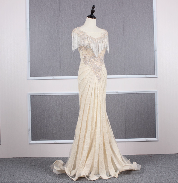 Vintage Off-White Mermaid Crew Neck Fringed Beaded Lace Train Prom Dresses Evening Dresses