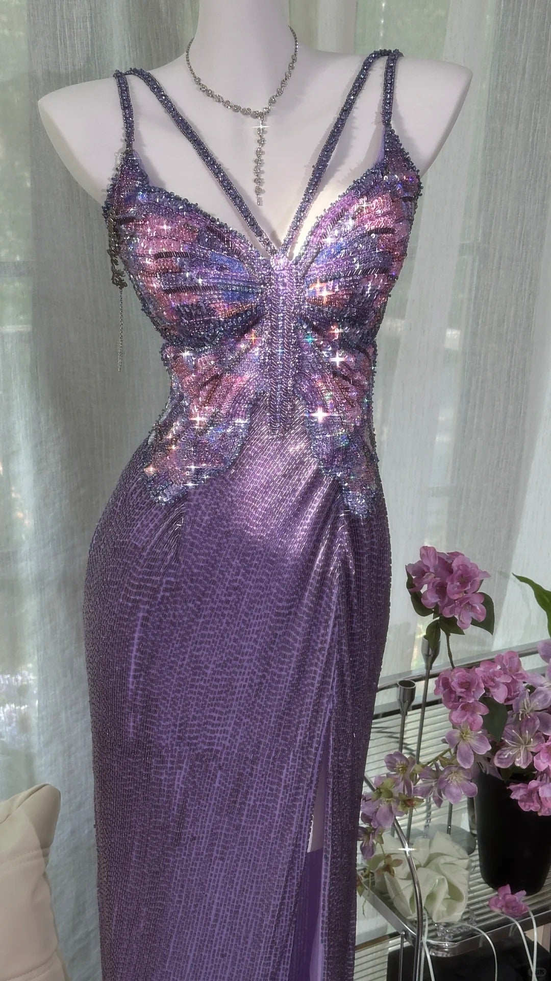 Vintage Purple Strap Chiffon Halter Back High Slit Beaded Prom Gowns Prom Dresses Secondary image