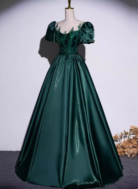 Vintage Royal Emerald Green Crew Neck A-Line Embroidered Satin Long Prom Dresses Evening Dresses