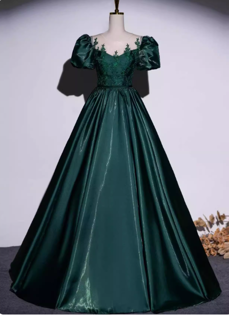Vintage Royal Emerald Green Crew Neck A-Line Embroidered Satin Long Prom Dresses Evening Dresses