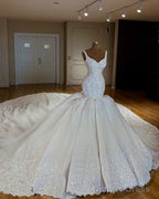 Vintage Royal Train Satin Mermaid V-Neck Wedding Dresses Lace Embroidery