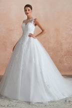 White Ball Gowns Tulle Lace Appliques Sweetheart Sequins Wedding Dresses