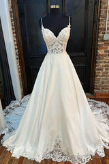 White Lace Sweetheart Backless A-Line Wedding Dress Long
