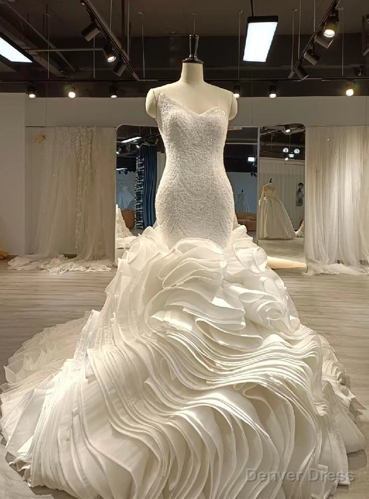 White Mermaid Organza Strapless Wedding Dress Main image