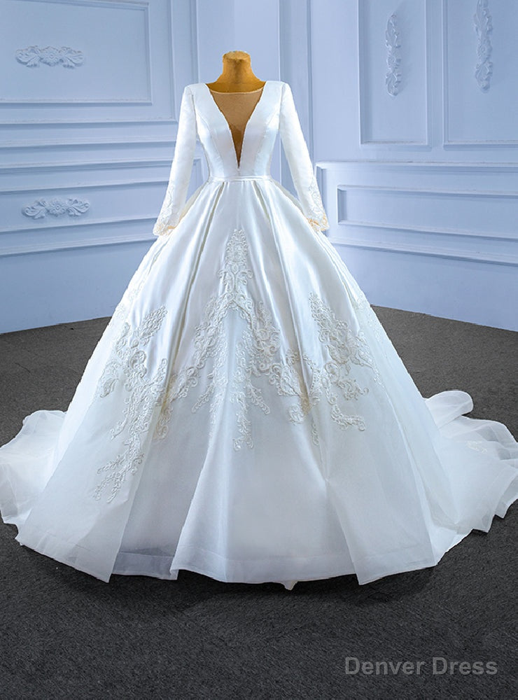 White Satin Long Sleeve Appliques Appliques Wedding Dress