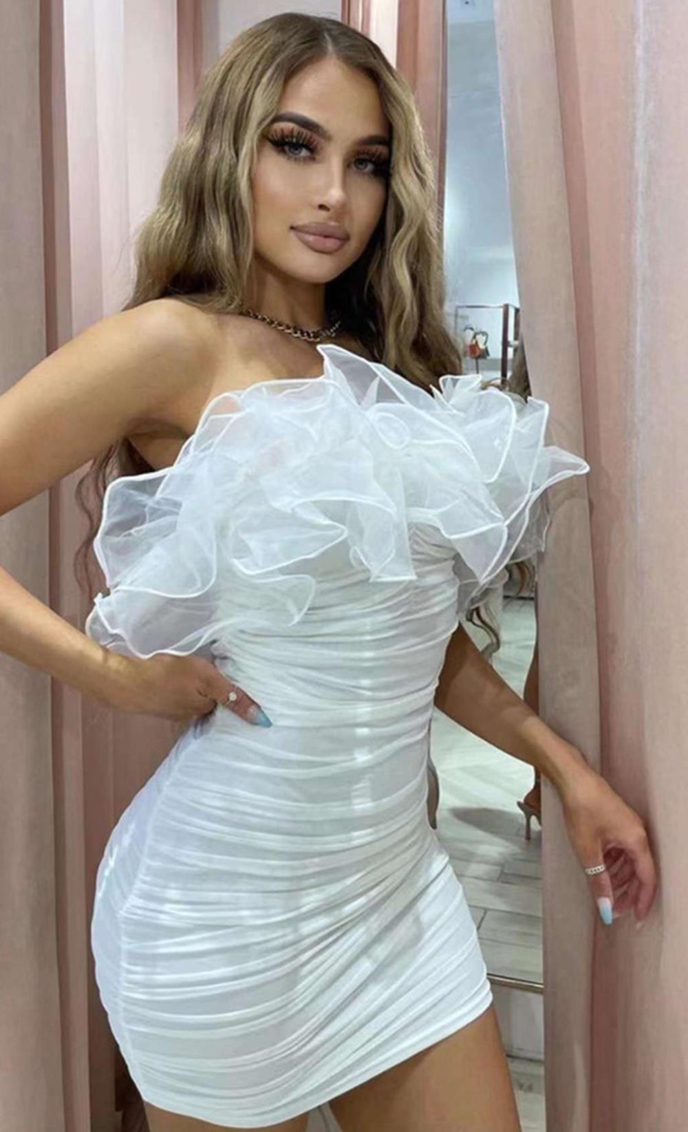 White Short Homecoming Dresses With Rufflues