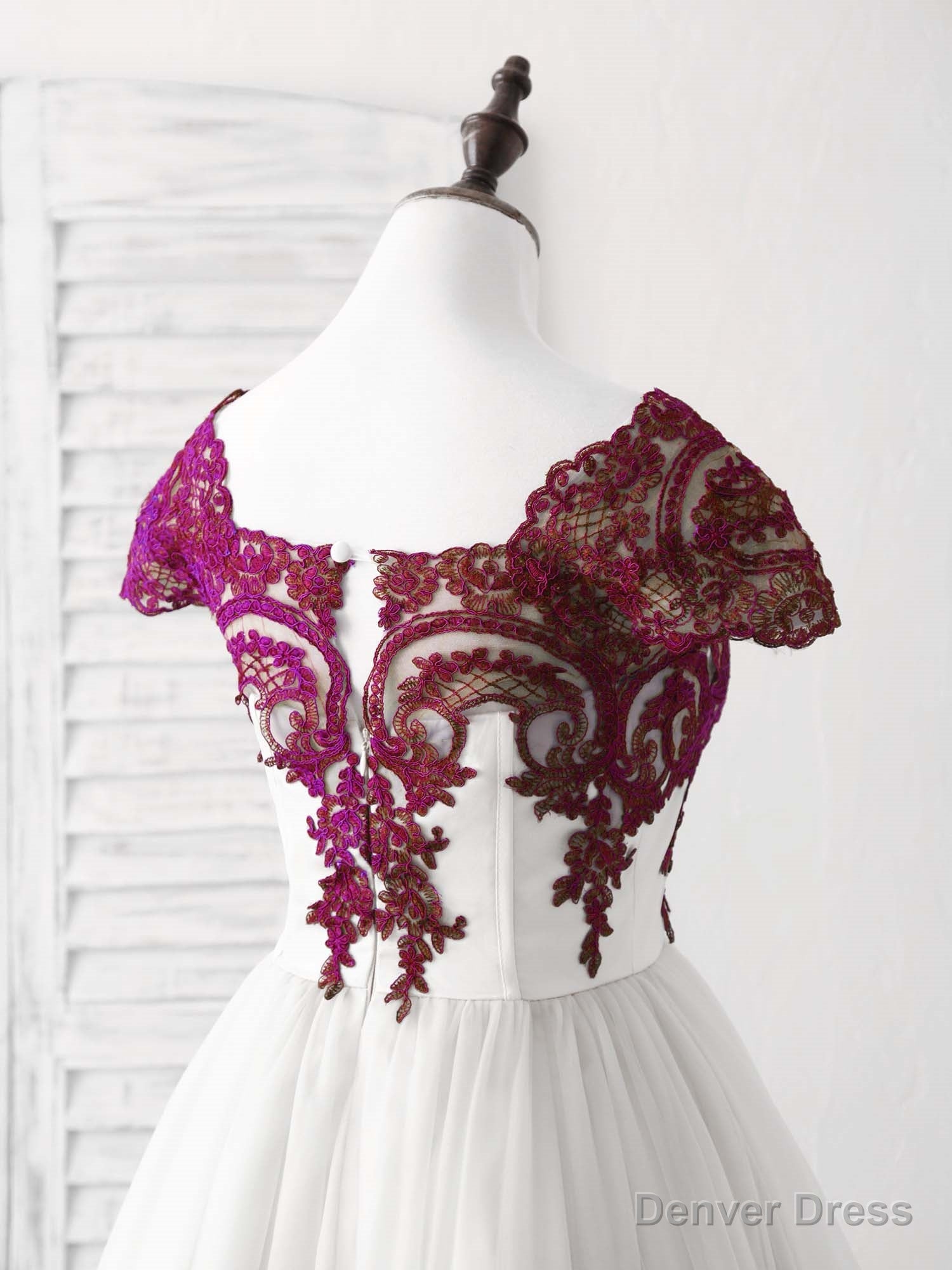 White Tulle Lace Applique Short Prom Dress, Tulle Homecoming Dresses