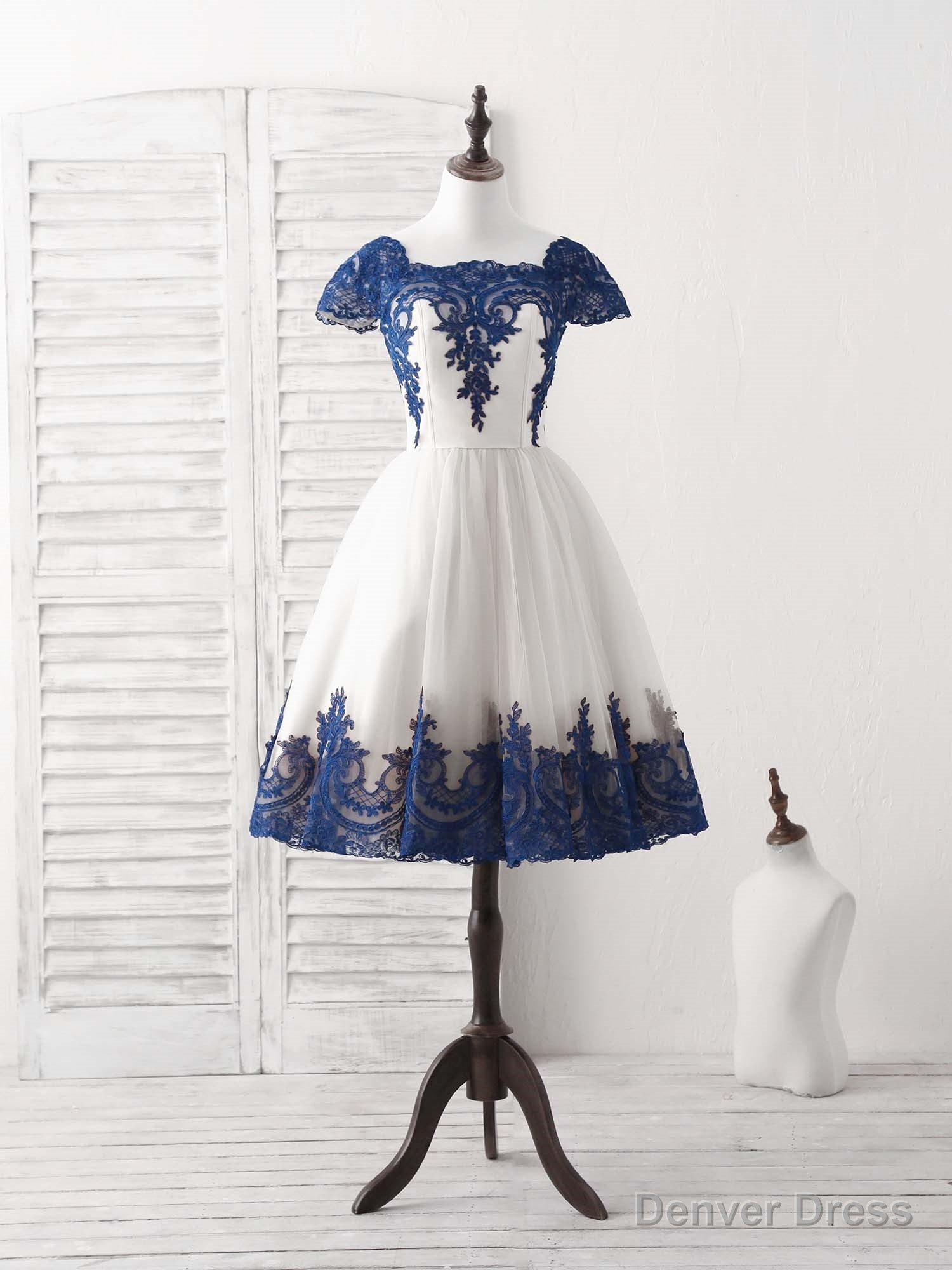 White Tulle Lace Applique Short Prom Dress, Tulle Homecoming Dresses Secondary image