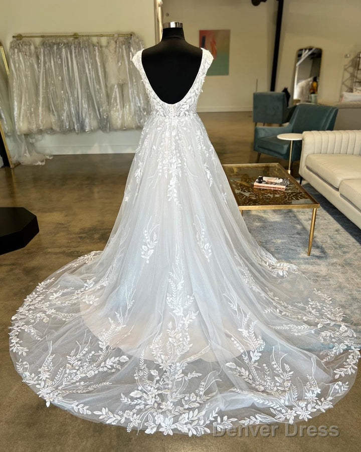 White Tulle Lace Plunge V Backless Long Bridal Gown Sexy Secondary image