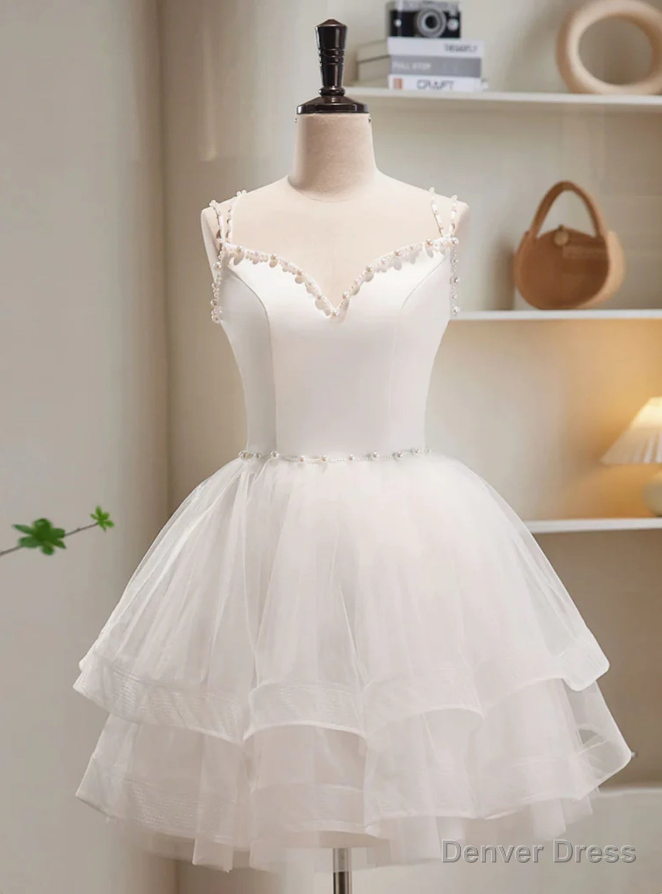 White Tulle Straps Pearls Backless Homecoming Dress Main image