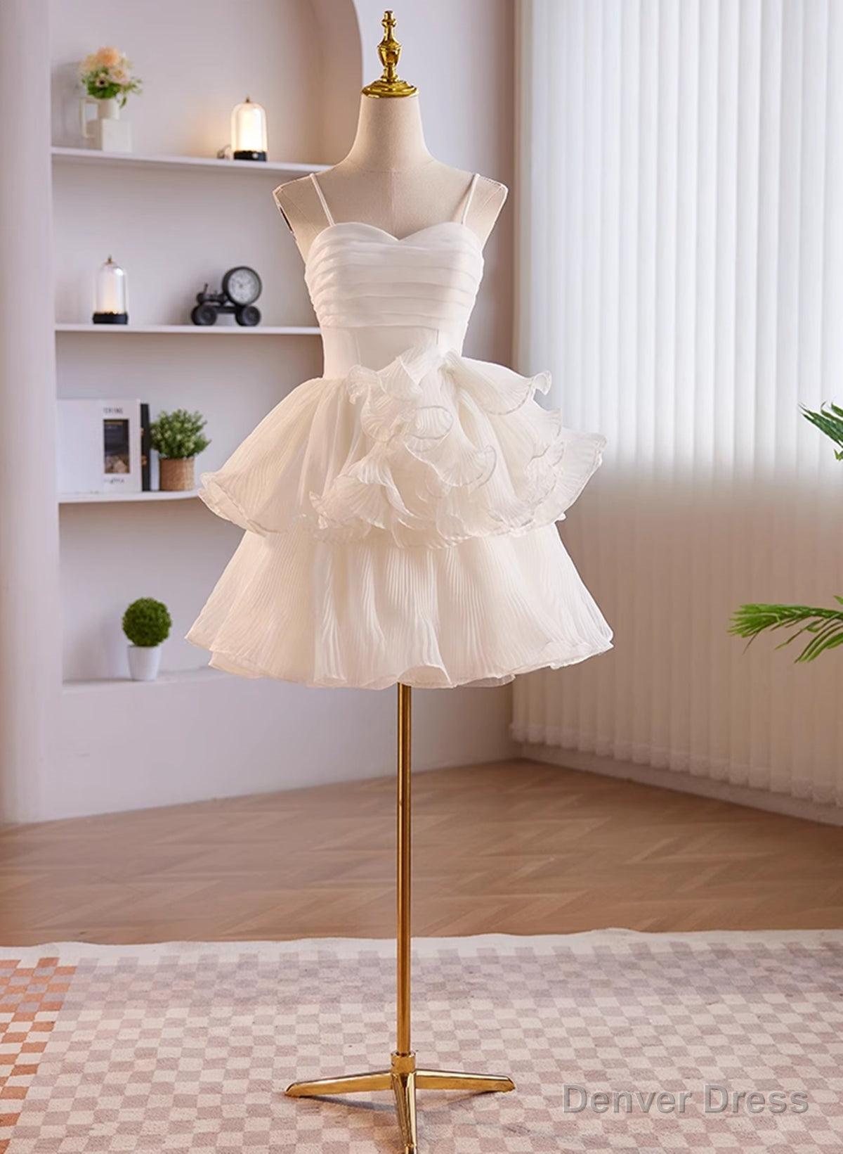 White Tulle Straps Short Graduation Dress, White Tulle Sweetheart Prom Dresses