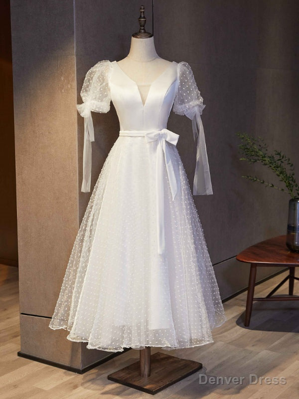 White Tulle V-neck Puff Sleeve Prom Dress With Belt Main image