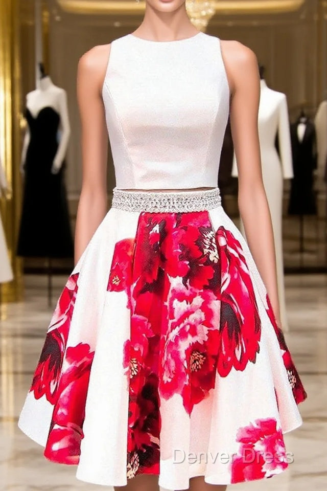 Whte  V-Neck Short Homecoming Dresses Main image