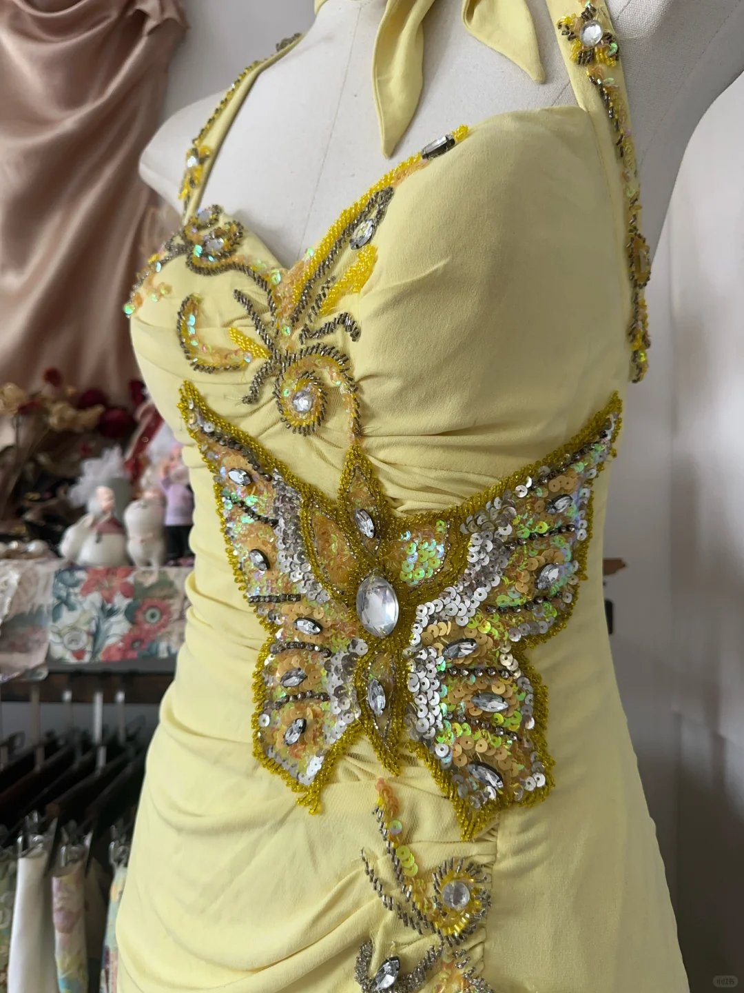 Yellow Halter Sweetheart Mermaid Vintage Long Prom Dress