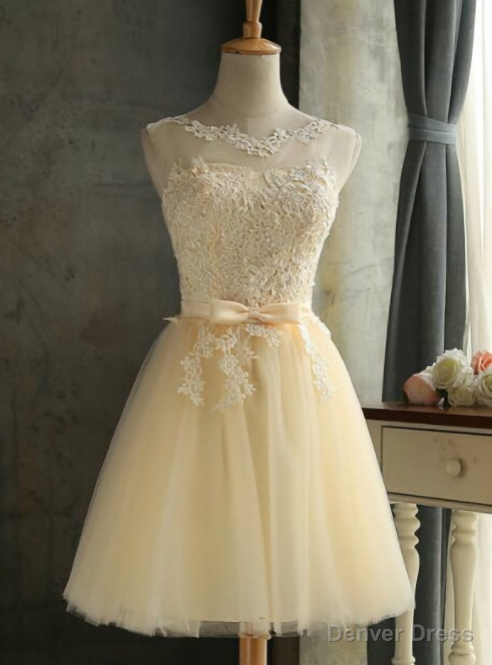 Yellow Short Bridesmaid Dresses Main image