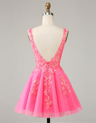 Gorgeous A-Line Short Mini Tulle Homecoming Dress With Appliques