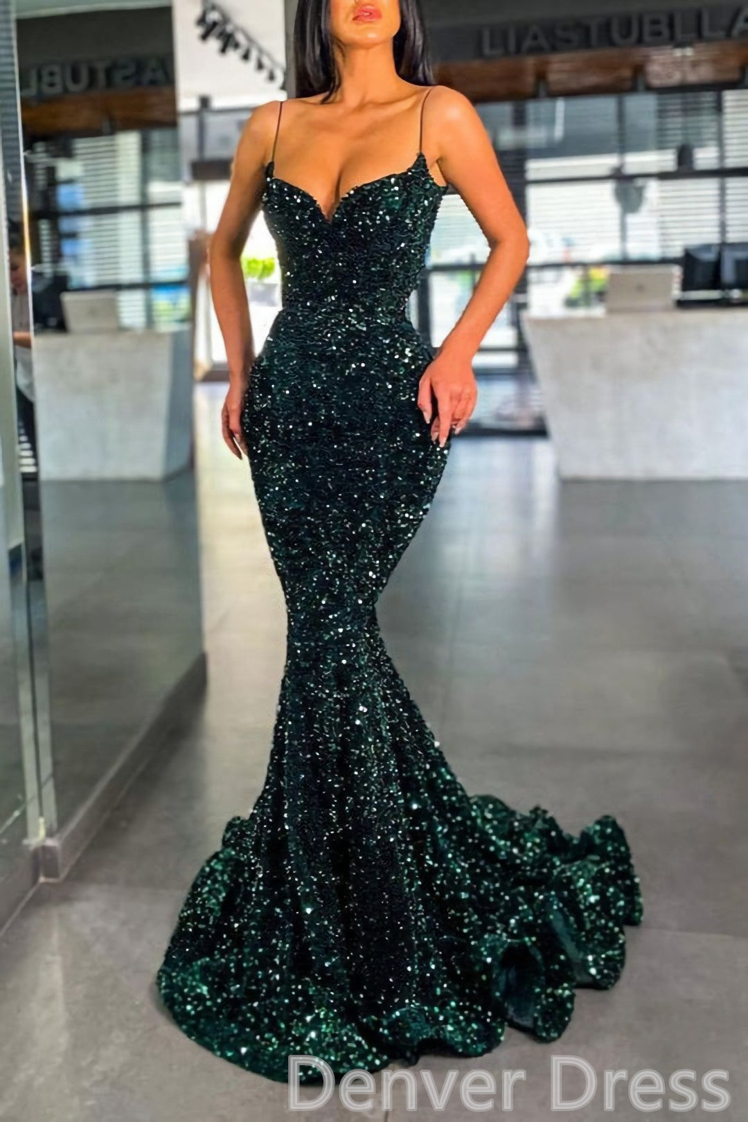 Sequins Dark Green Spaghetti Straps Evening Gowns Mermaid Prom Dresses