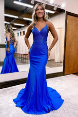Чудова королівська блакитна довга русалка V-подібна випускна сукня спагетті-ремінця