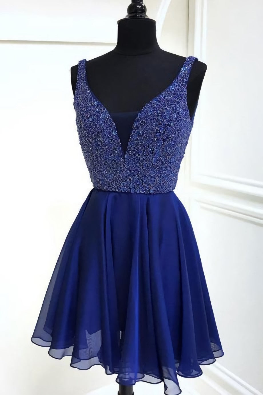 Chiffon A Line Royal Blue Deep V Neck Appliques Sparkle Sleeveless Homecoming Dresses