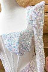 Iridescent White Sequins Long Sleeves Square Neck Homecoming Dress