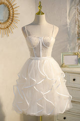 Champagne Spaghetti Straps Beading Tulle Princess Homecoming Dresses